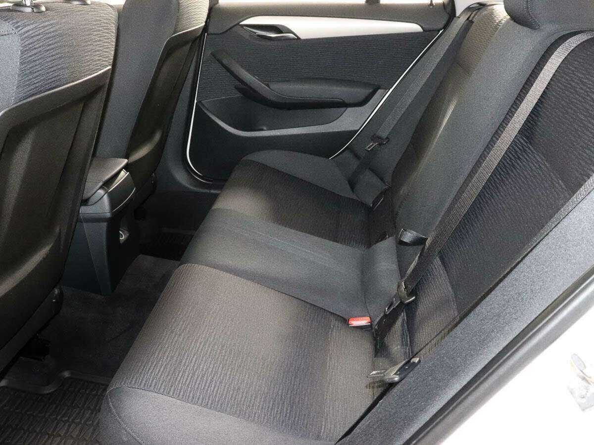 BMW X1 с пробегом — 2013 год. Фото: #8