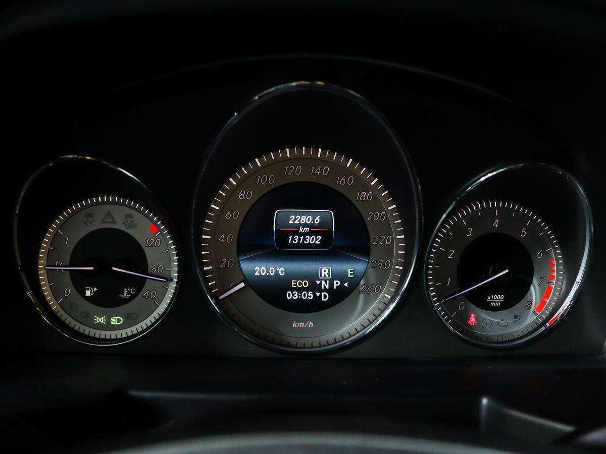 Mercedes-Benz GLK-Класс с пробегом — 2014 год. Фото: #7