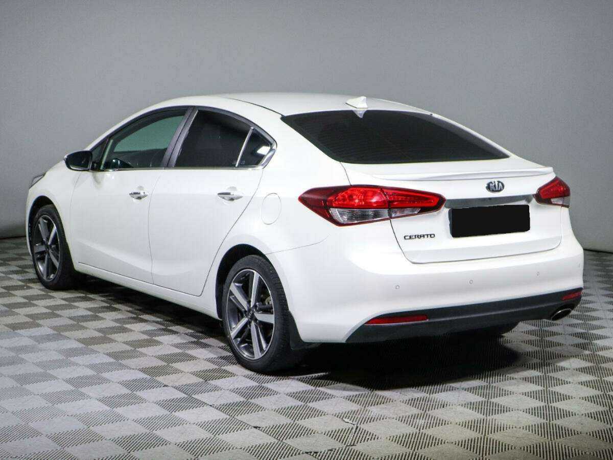 Kia Cerato с пробегом — 2018 год. Фото: #6
