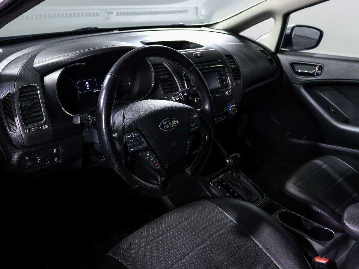 Kia Cerato с пробегом — 2018 год. Фото: #13