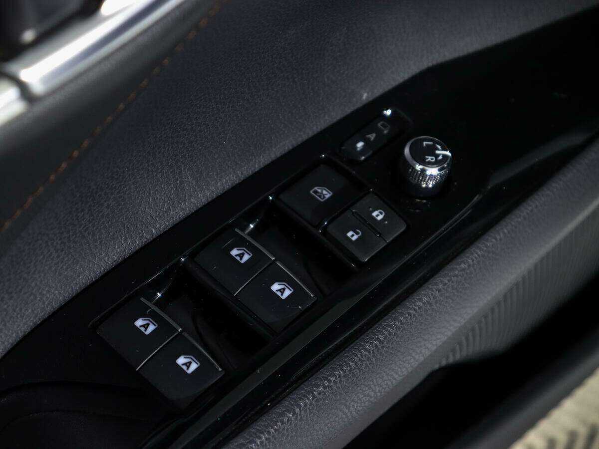 Toyota Camry с пробегом — 2019 год. Фото: #14