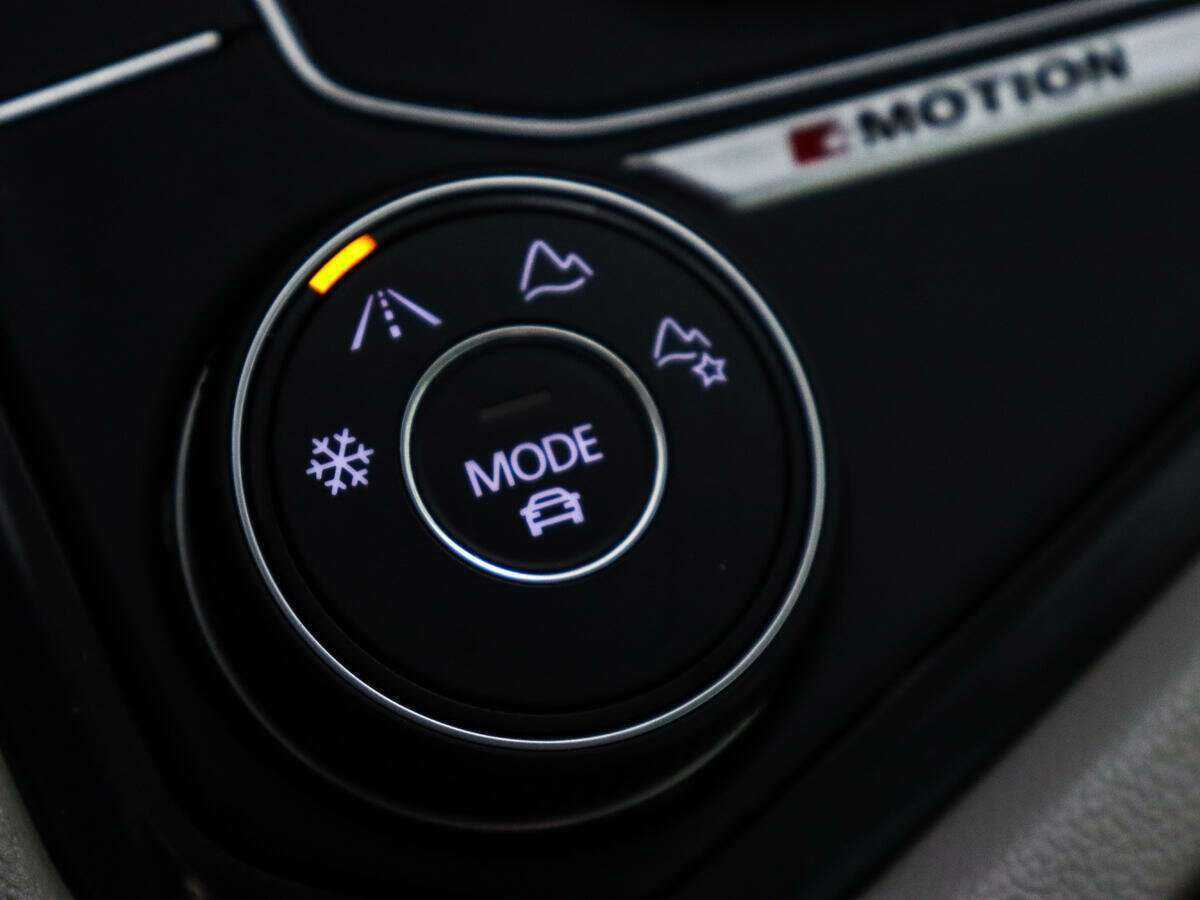 Volkswagen Tiguan с пробегом — 2017 год. Фото: #16