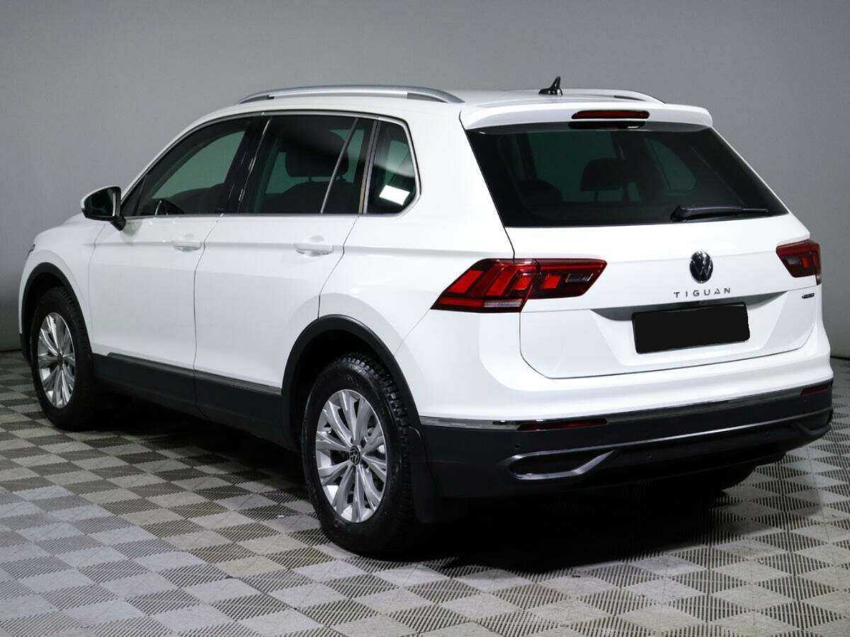 Volkswagen Tiguan с пробегом — 2020 год. Фото: #6