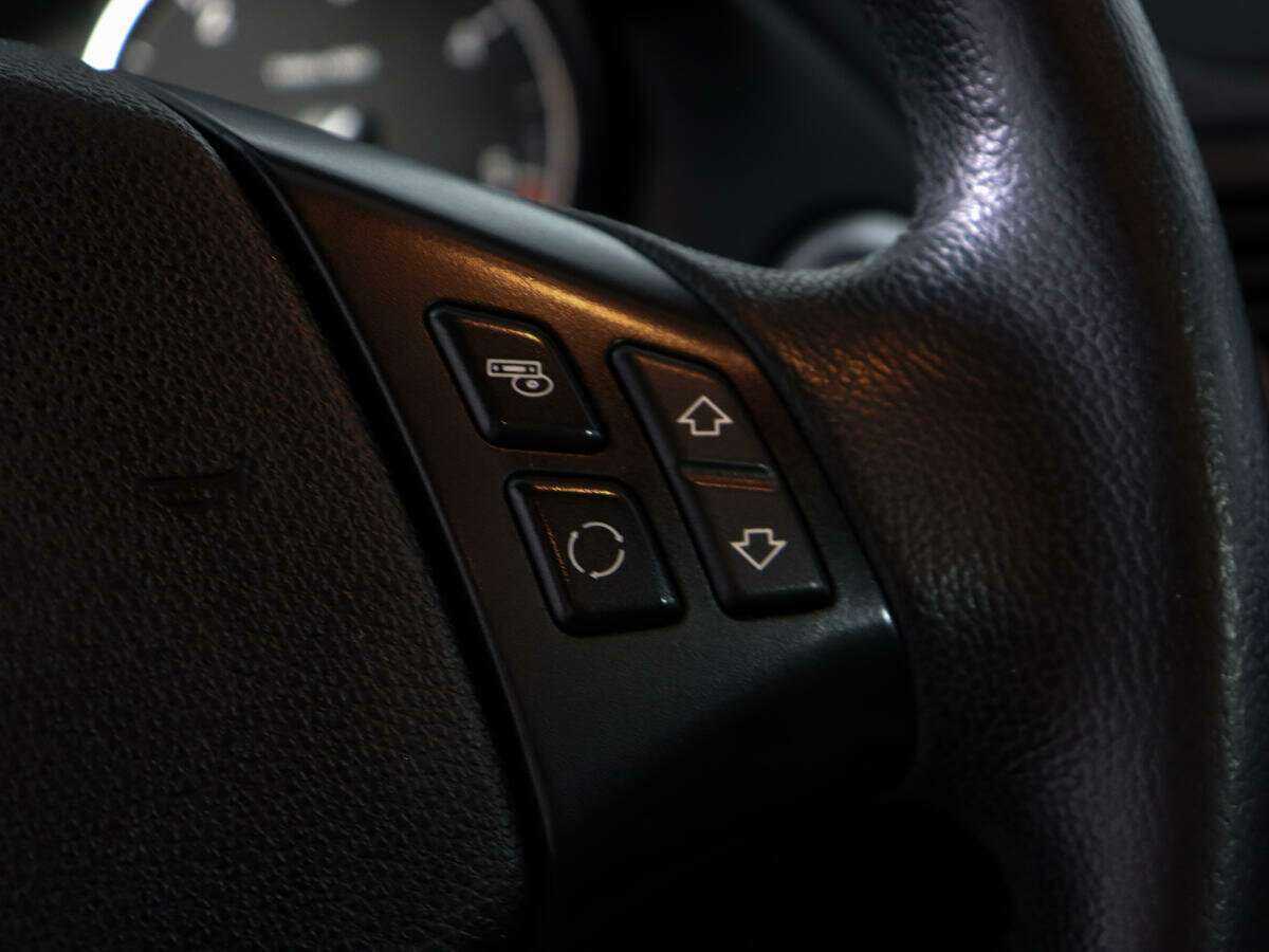 BMW X1 с пробегом — 2012 год. Фото: #18