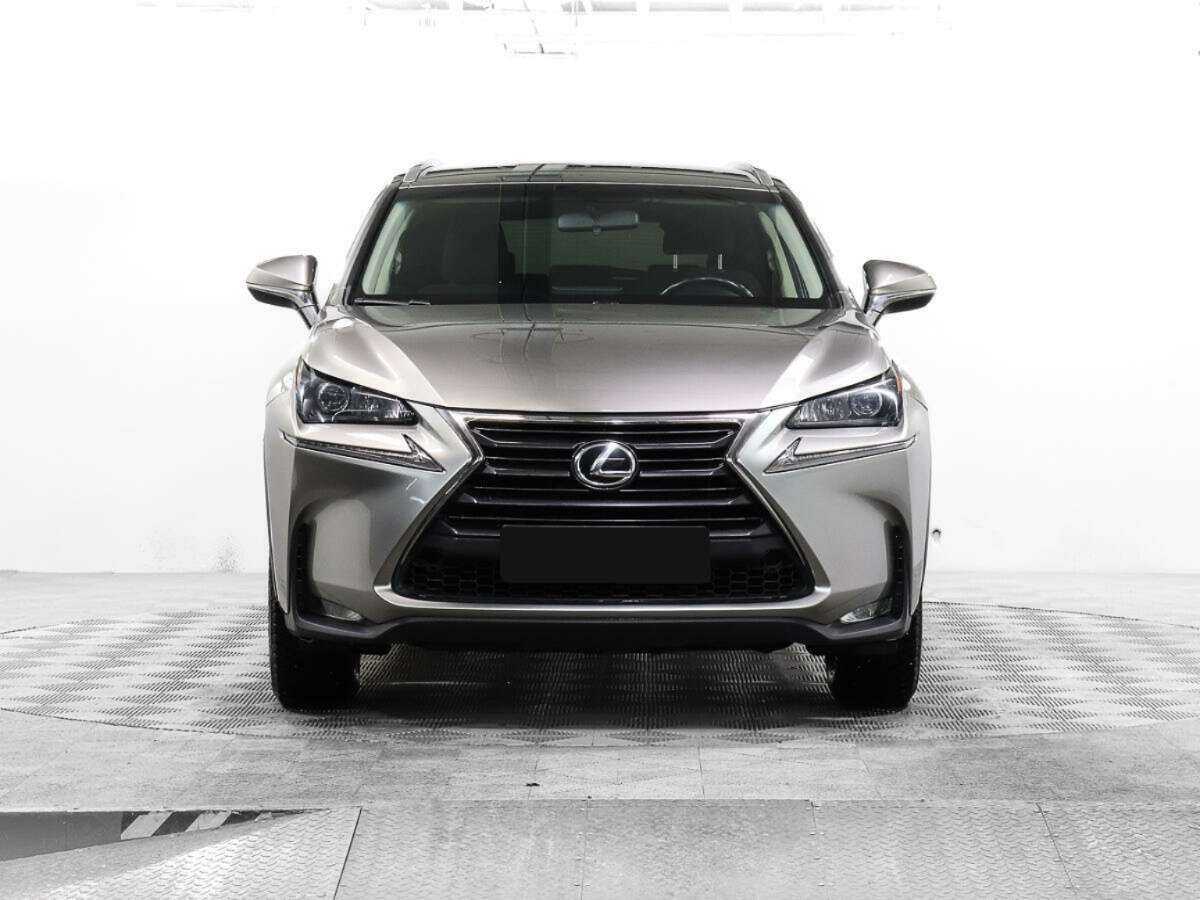 Lexus NX с пробегом — 2015 год. Фото: #1