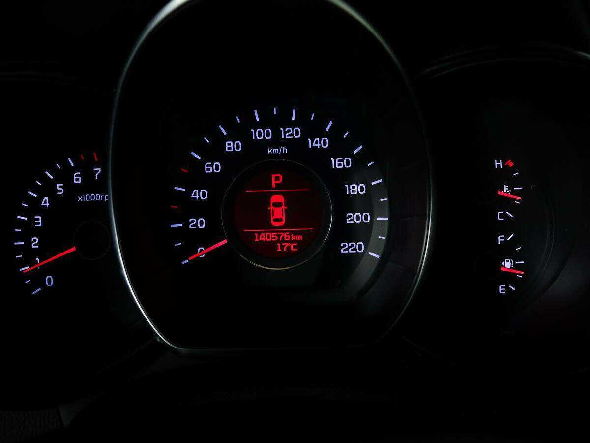 Kia Rio с пробегом — 2016 год. Фото: #8