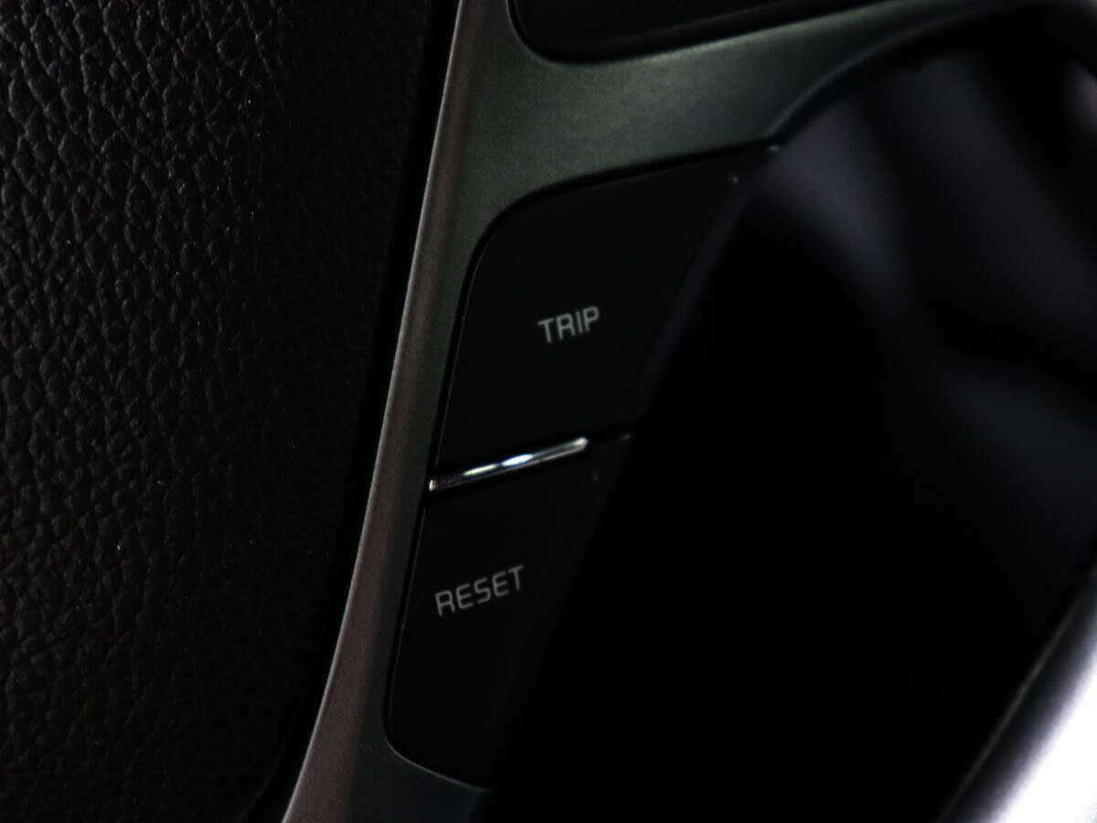 Kia Rio с пробегом — 2016 год. Фото: #18