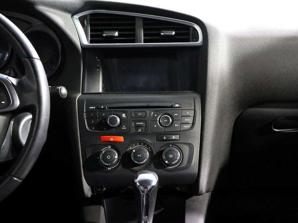 Citroen C4 с пробегом — 2013 год. Фото: #12