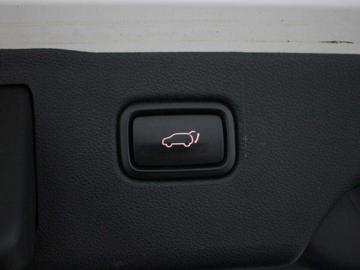 Kia Sorento с пробегом — 2017 год. Фото: #13