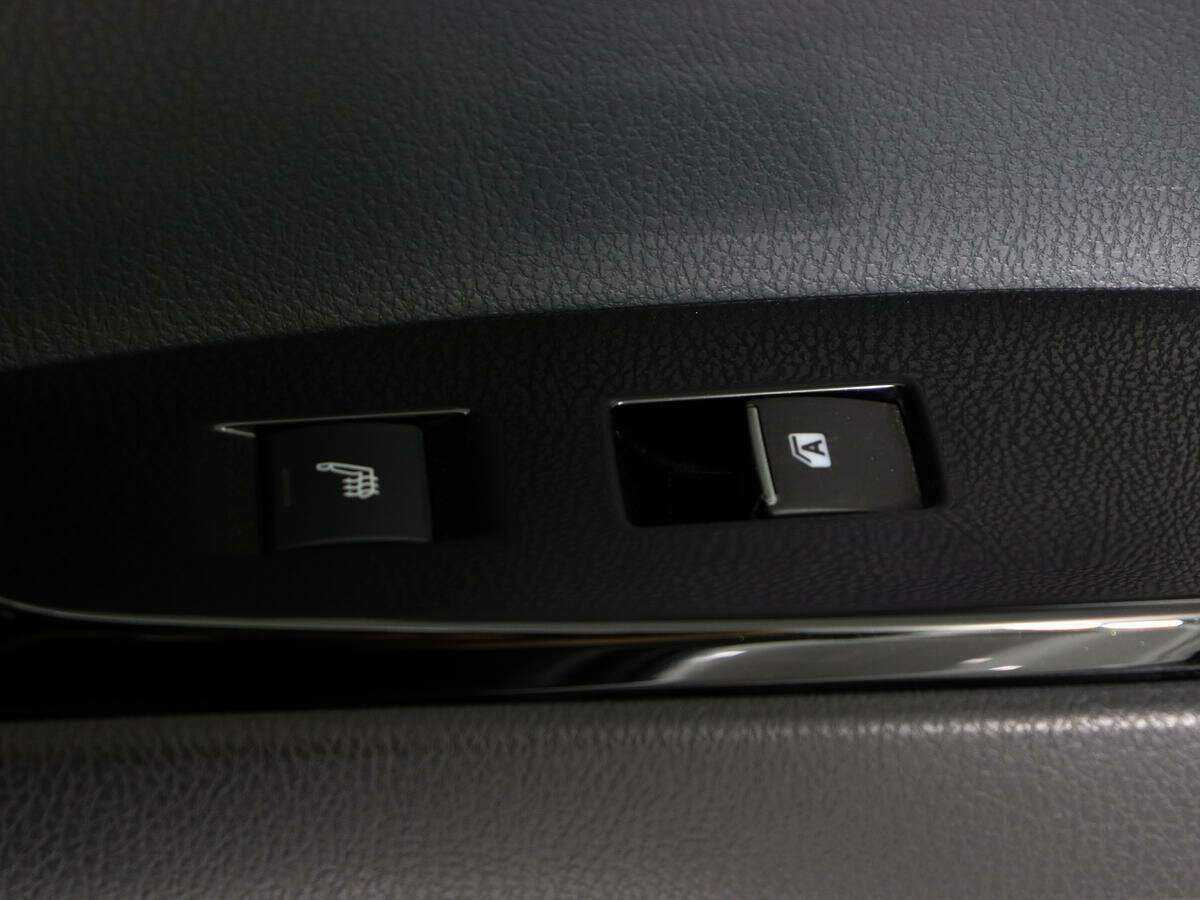 Toyota Camry с пробегом — 2018 год. Фото: #15