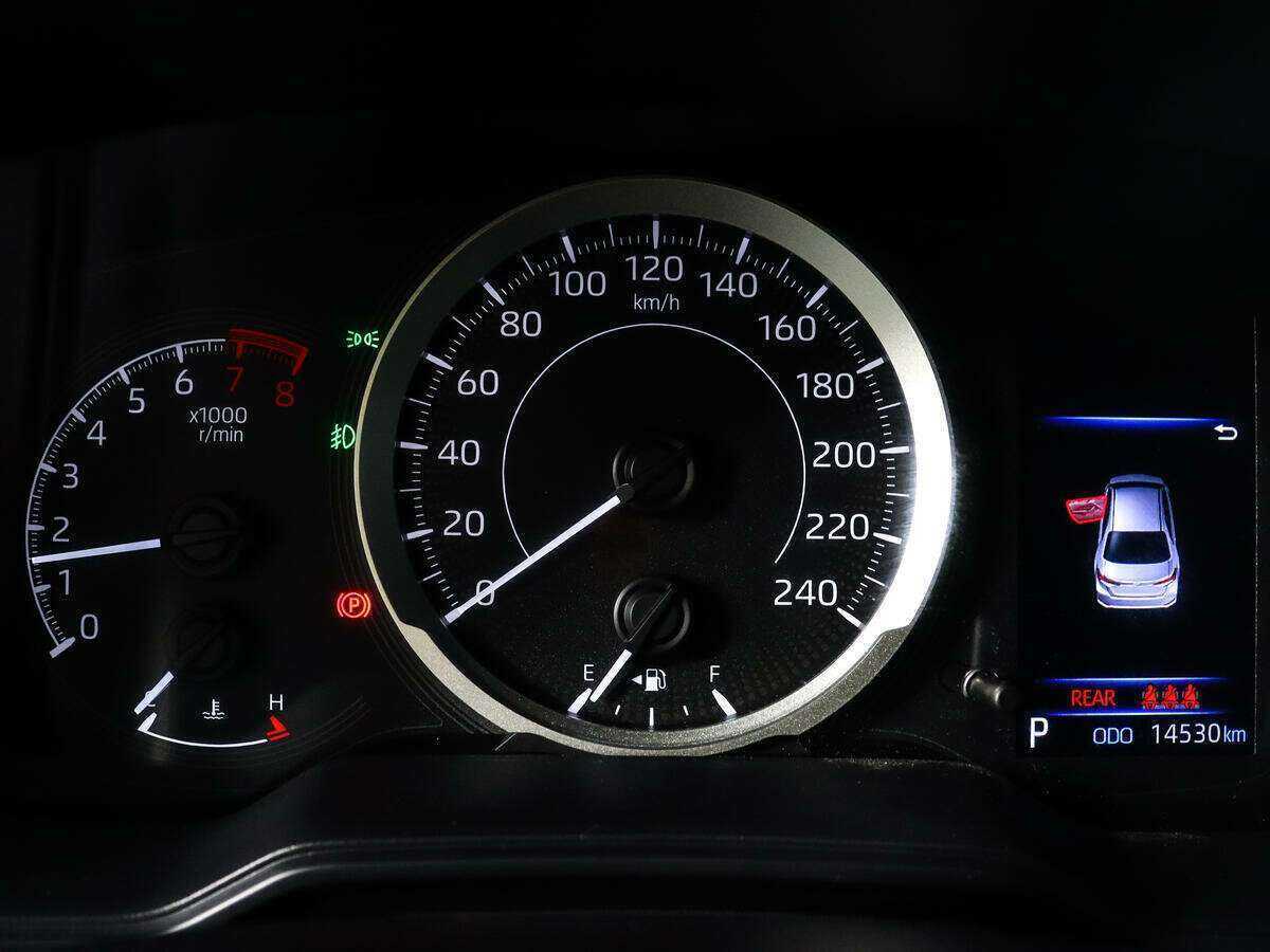 Toyota Corolla с пробегом — 2022 год. Фото: #15