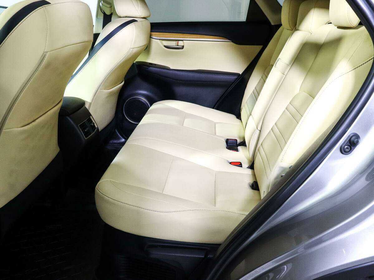 Lexus NX с пробегом — 2016 год. Фото: #6