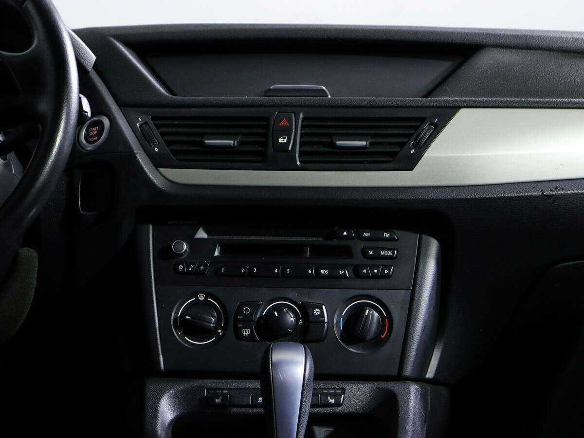 BMW X1 с пробегом — 2012 год. Фото: #10