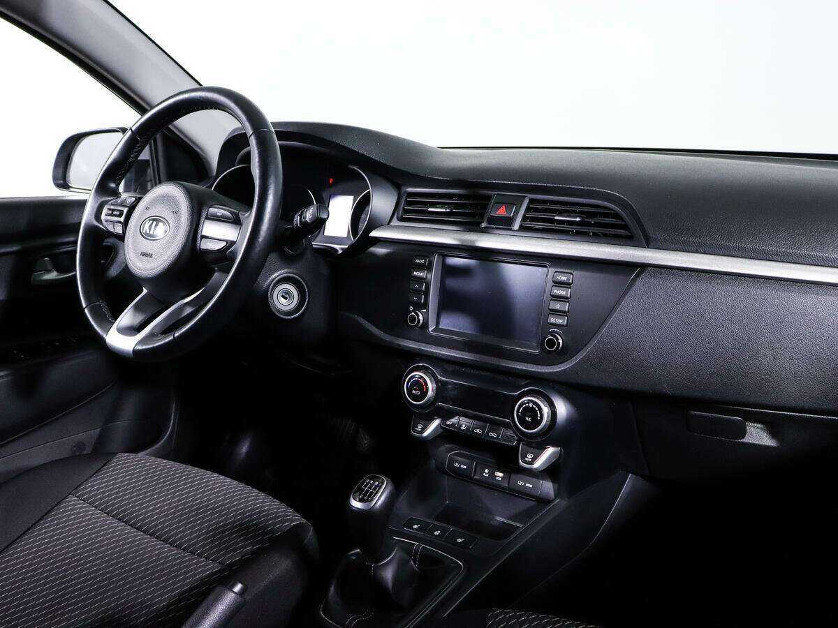 Kia Rio с пробегом — 2018 год. Фото: #8