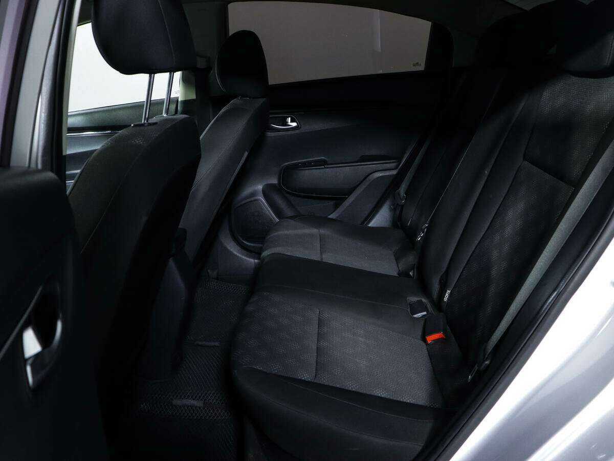 Kia Rio с пробегом — 2018 год. Фото: #8