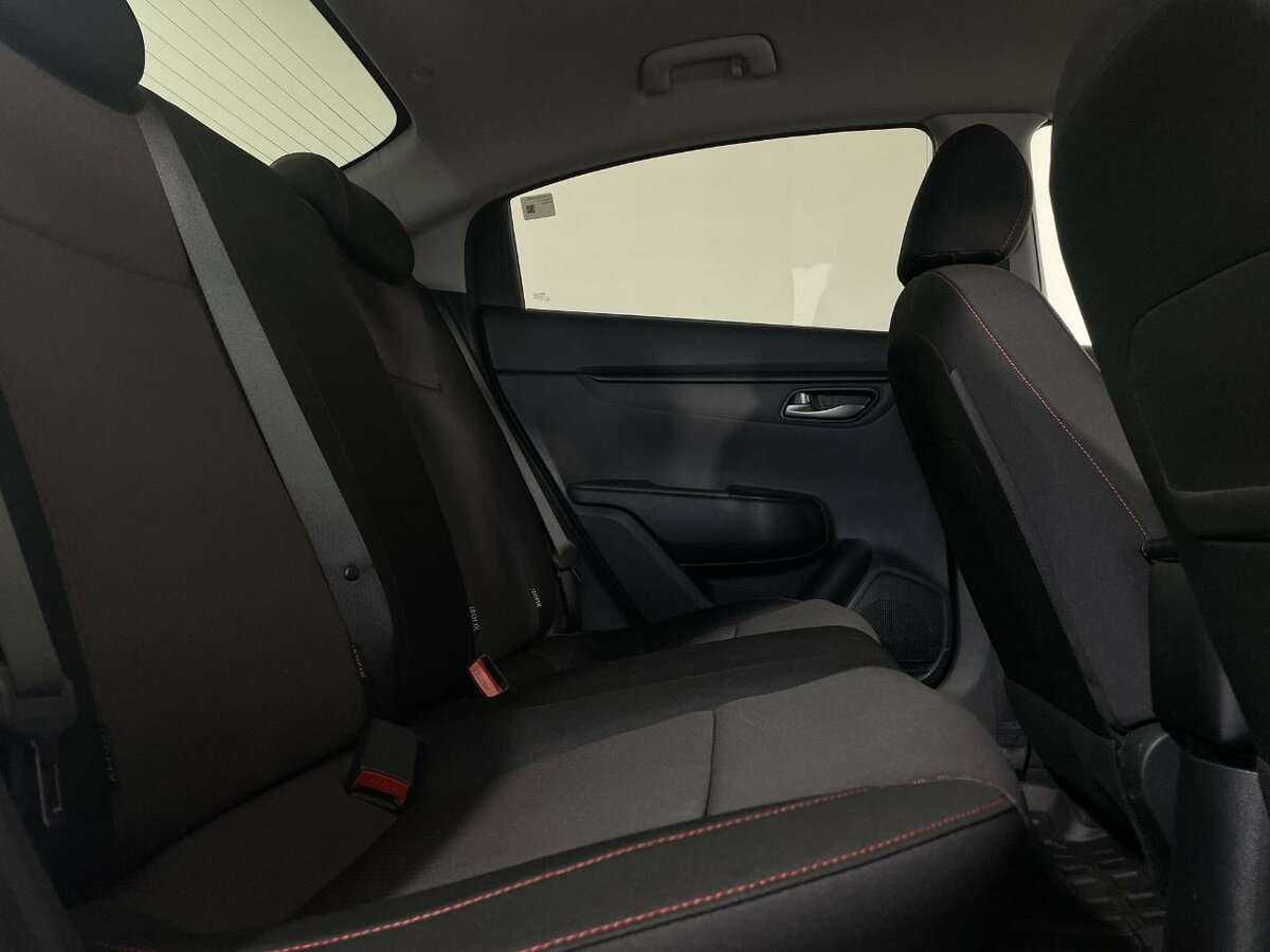 Kia Rio с пробегом — 2021 год. Фото: #15