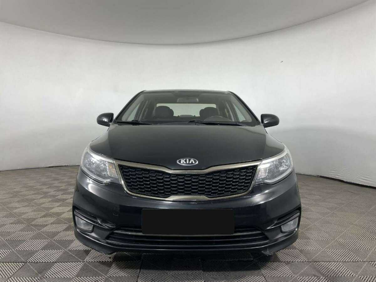 Kia Rio с пробегом — 2017 год. Фото: #1