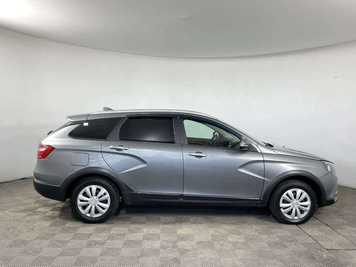 Lada (ВАЗ) Vesta с пробегом — 2019 год. Фото: #2