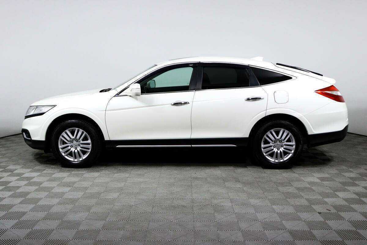 Honda Crosstour с пробегом — 2014 год. Фото: #7