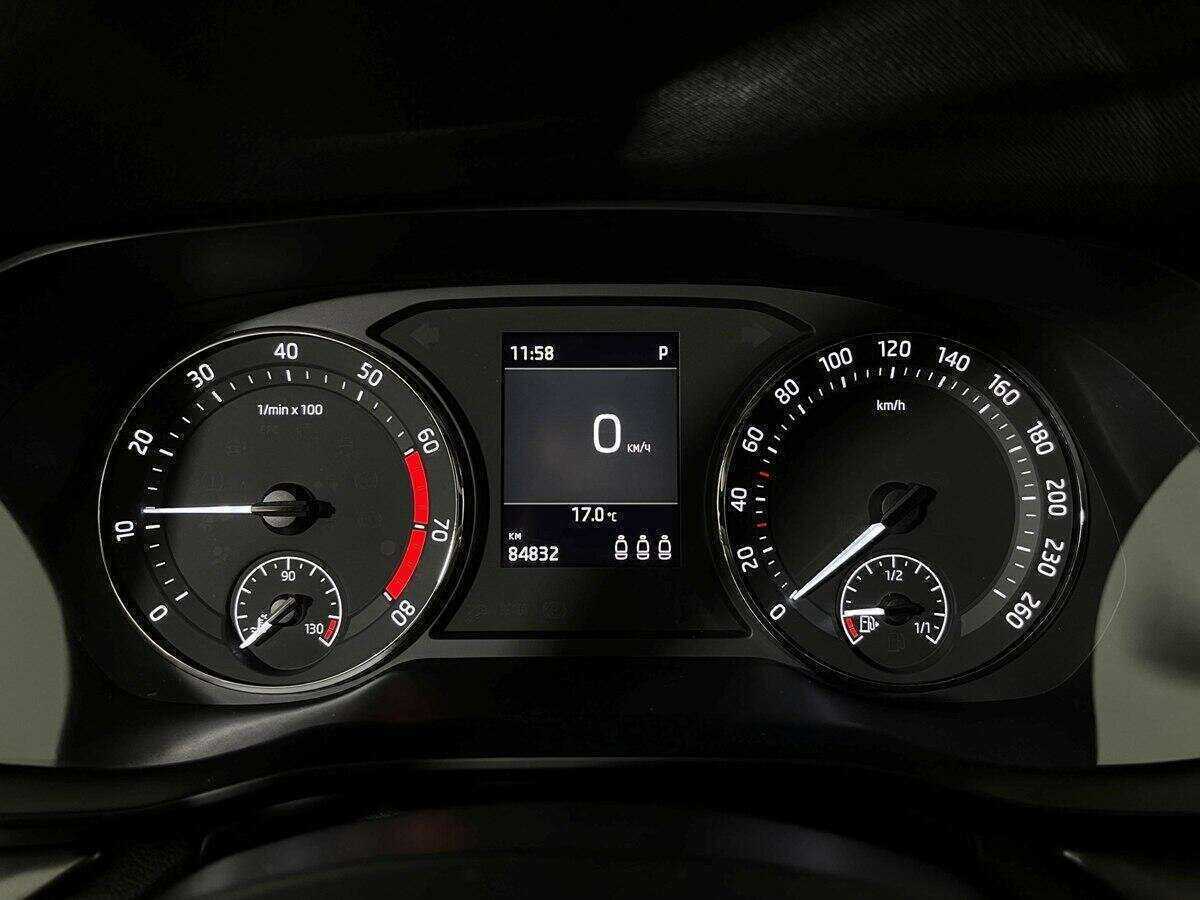 Skoda Octavia с пробегом — 2021 год. Фото: #9