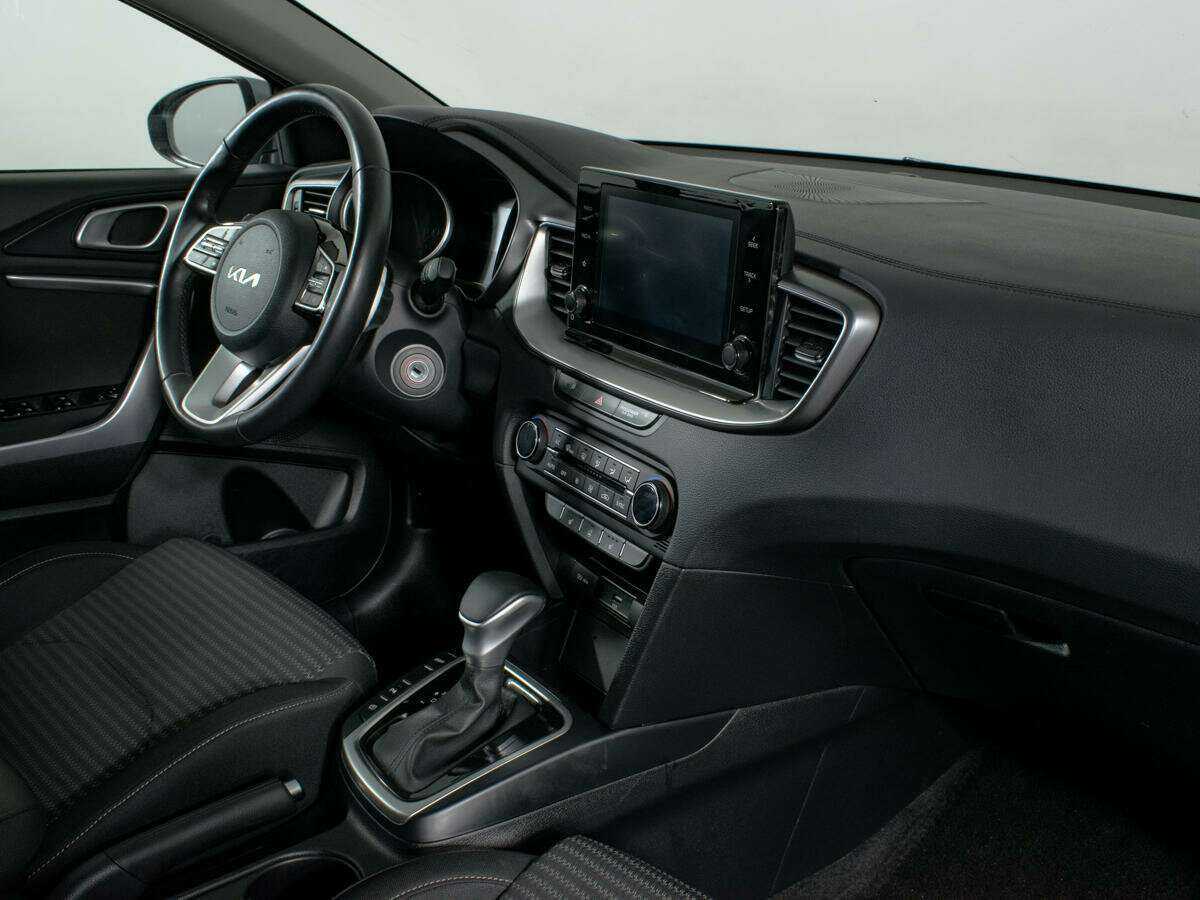 Kia Ceed с пробегом — 2021 год. Фото: #6