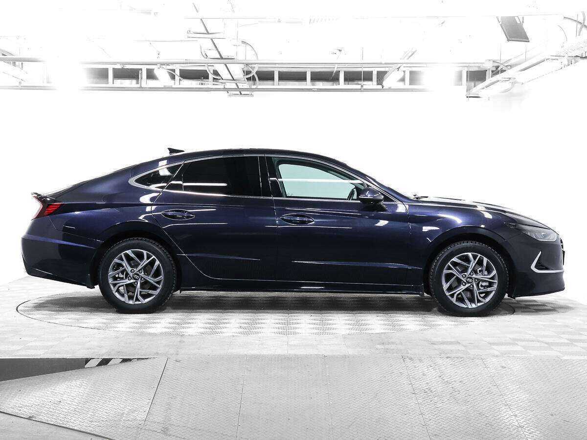 Hyundai Sonata с пробегом — 2020 год. Фото: #3