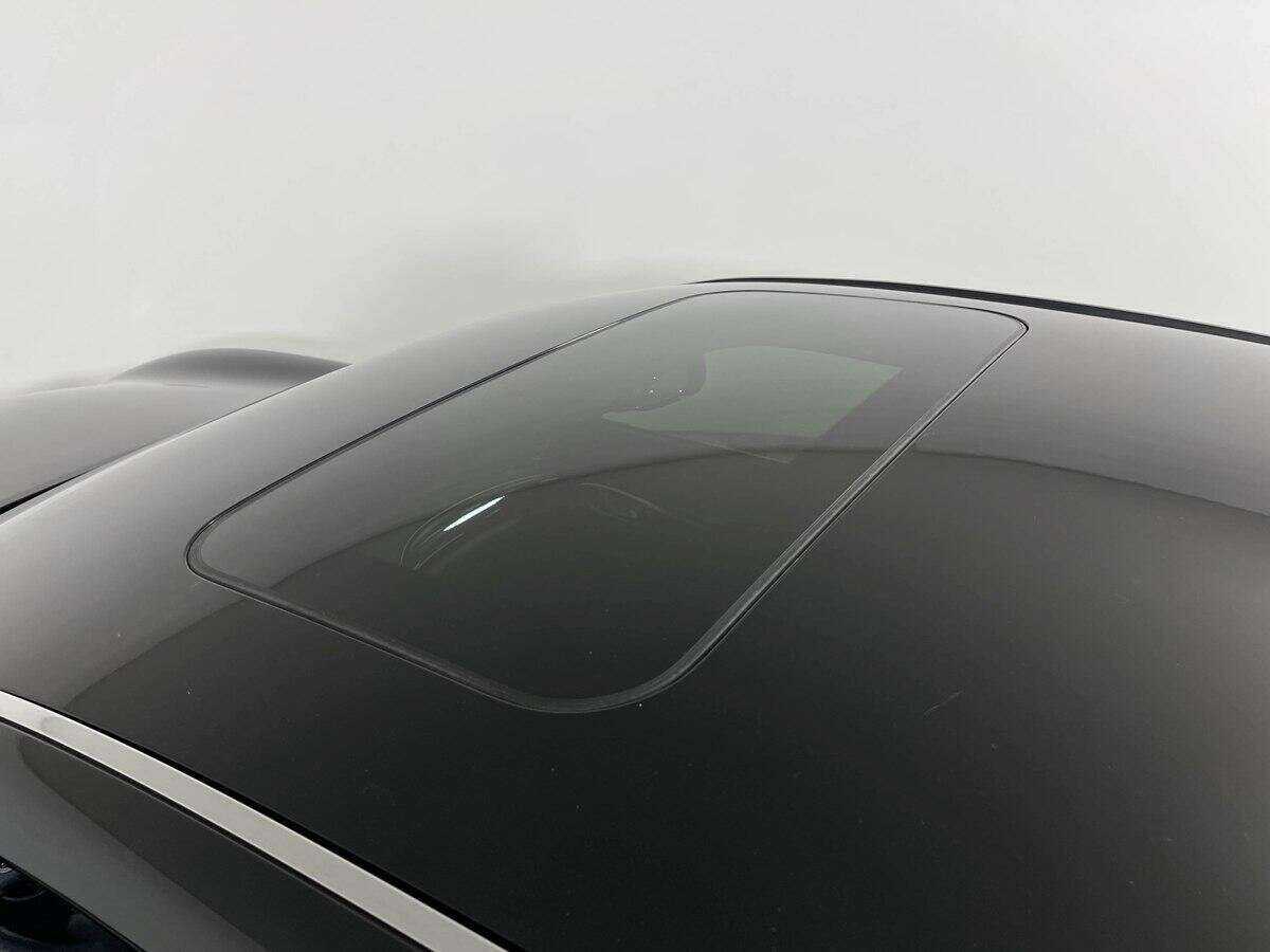 Infiniti Q70 с пробегом — 2016 год. Фото: #16