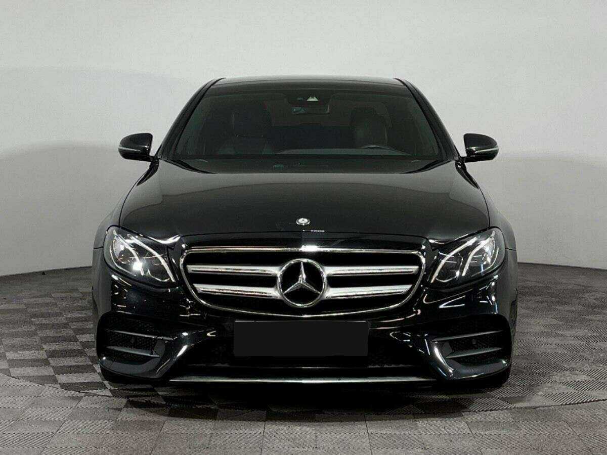 Mercedes-Benz E-Класс с пробегом — 2016 год. Фото: #1