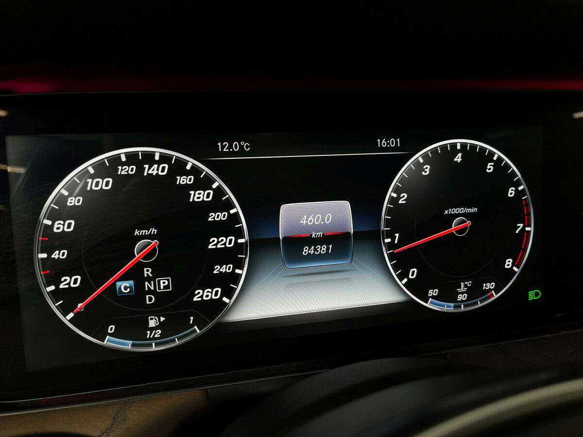 Mercedes-Benz E-Класс с пробегом — 2016 год. Фото: #7