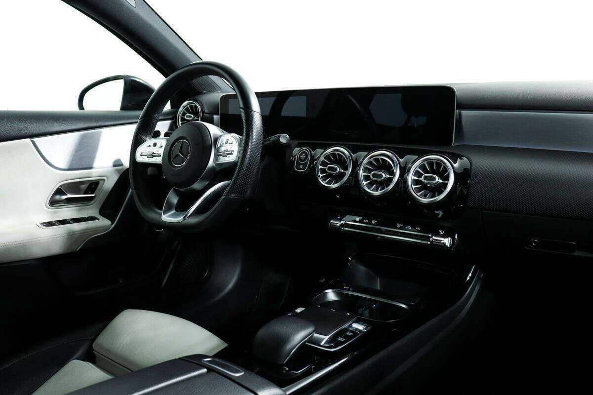 Mercedes-Benz A-Класс с пробегом — 2019 год. Фото: #8