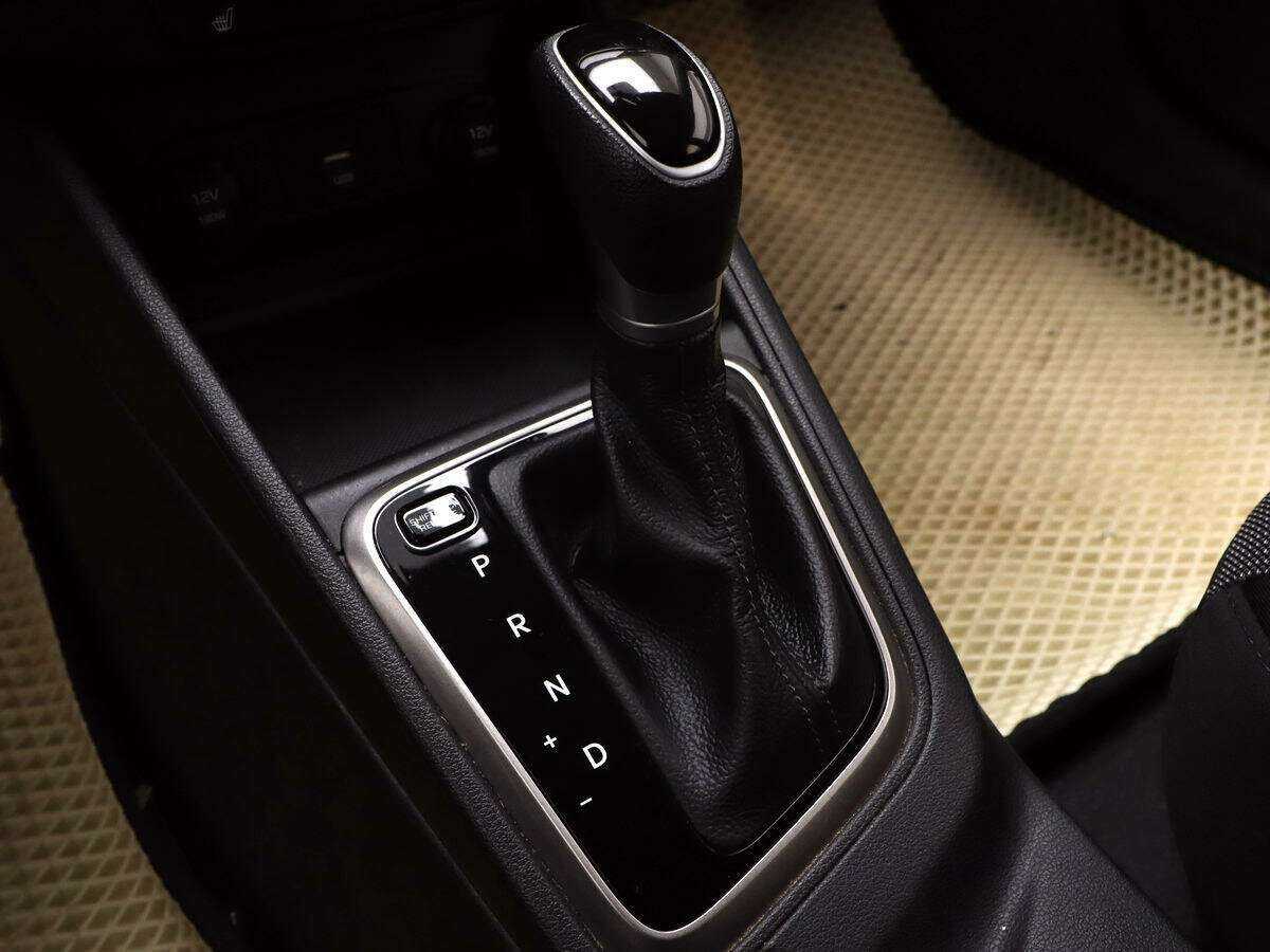 Hyundai Solaris с пробегом — 2020 год. Фото: #13