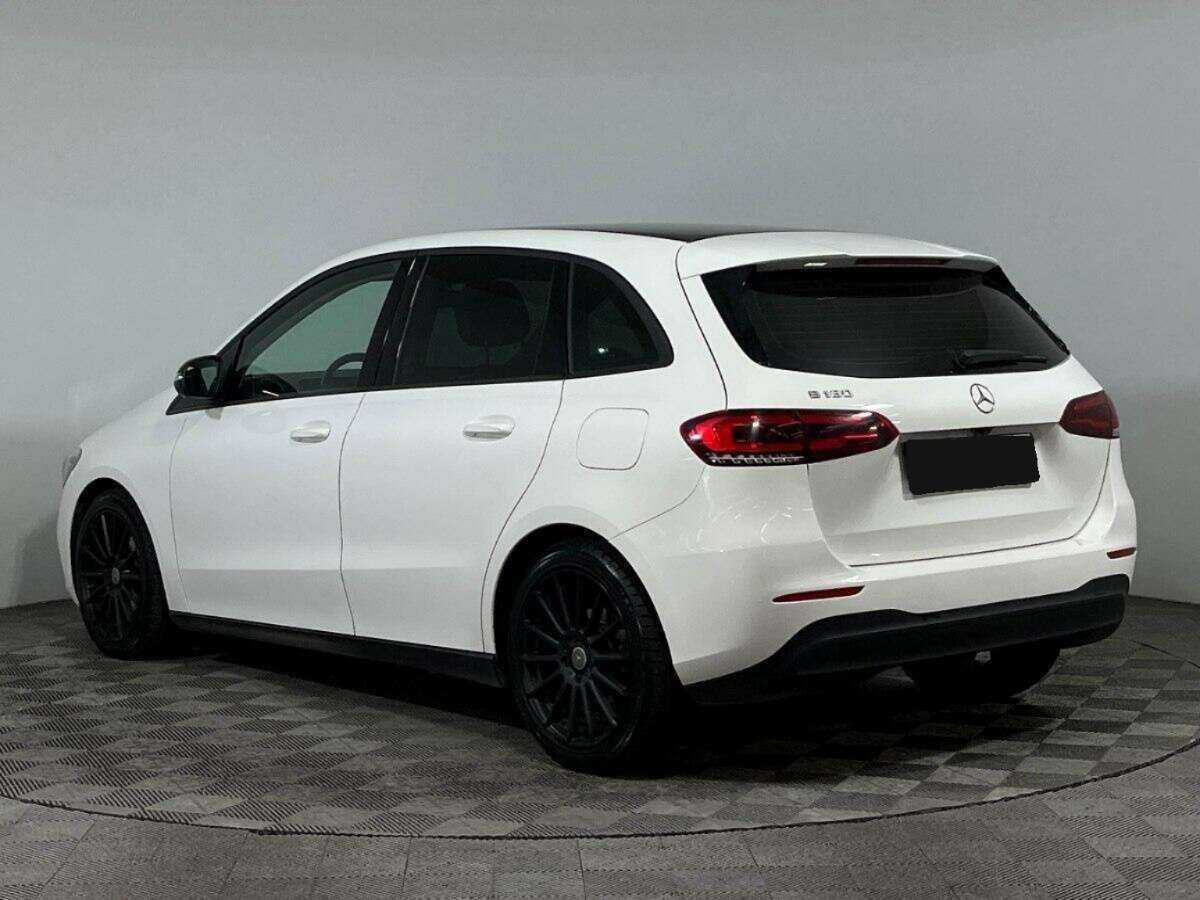 Mercedes-Benz B-Класс с пробегом — 2018 год. Фото: #6