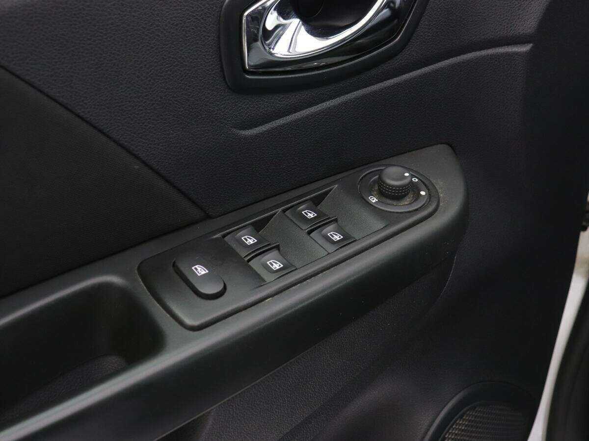 Renault Kaptur с пробегом — 2016 год. Фото: #16