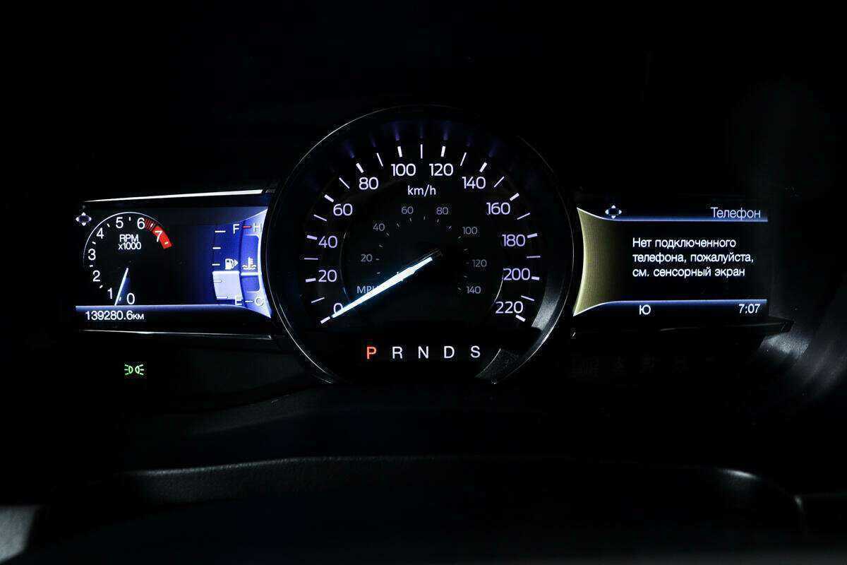 Ford Explorer с пробегом — 2018 год. Фото: #9