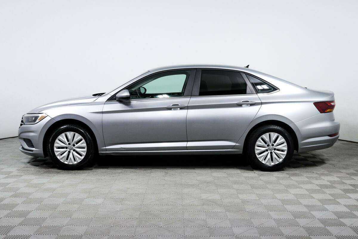 Volkswagen Jetta с пробегом — 2019 год. Фото: #7