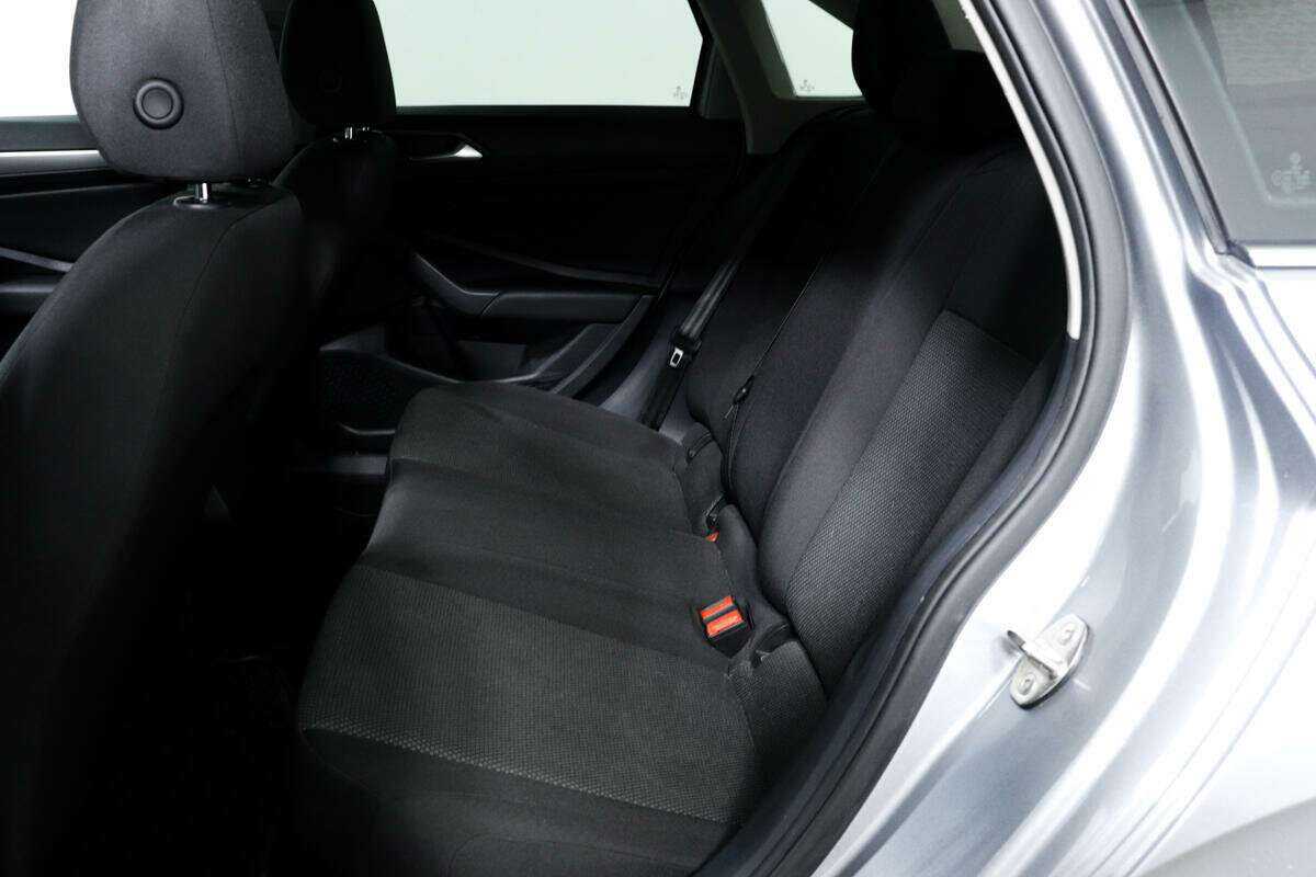 Volkswagen Jetta с пробегом — 2019 год. Фото: #11