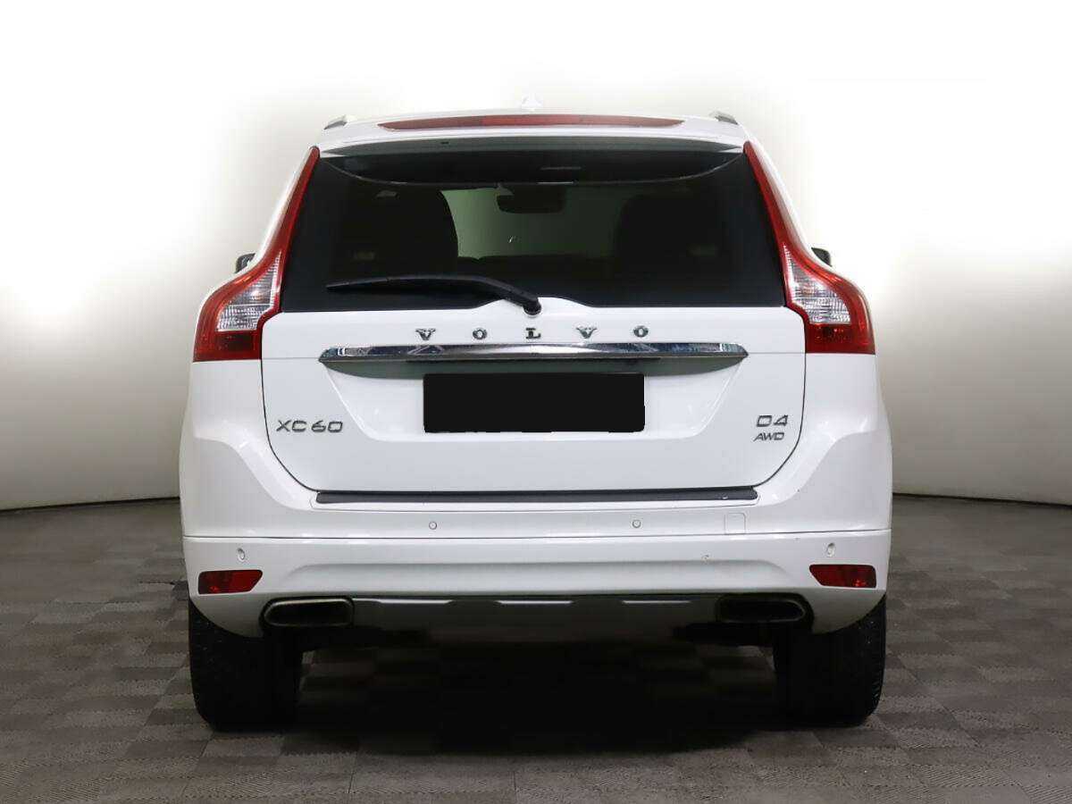 Volvo XC60 с пробегом — 2015 год. Фото: #4