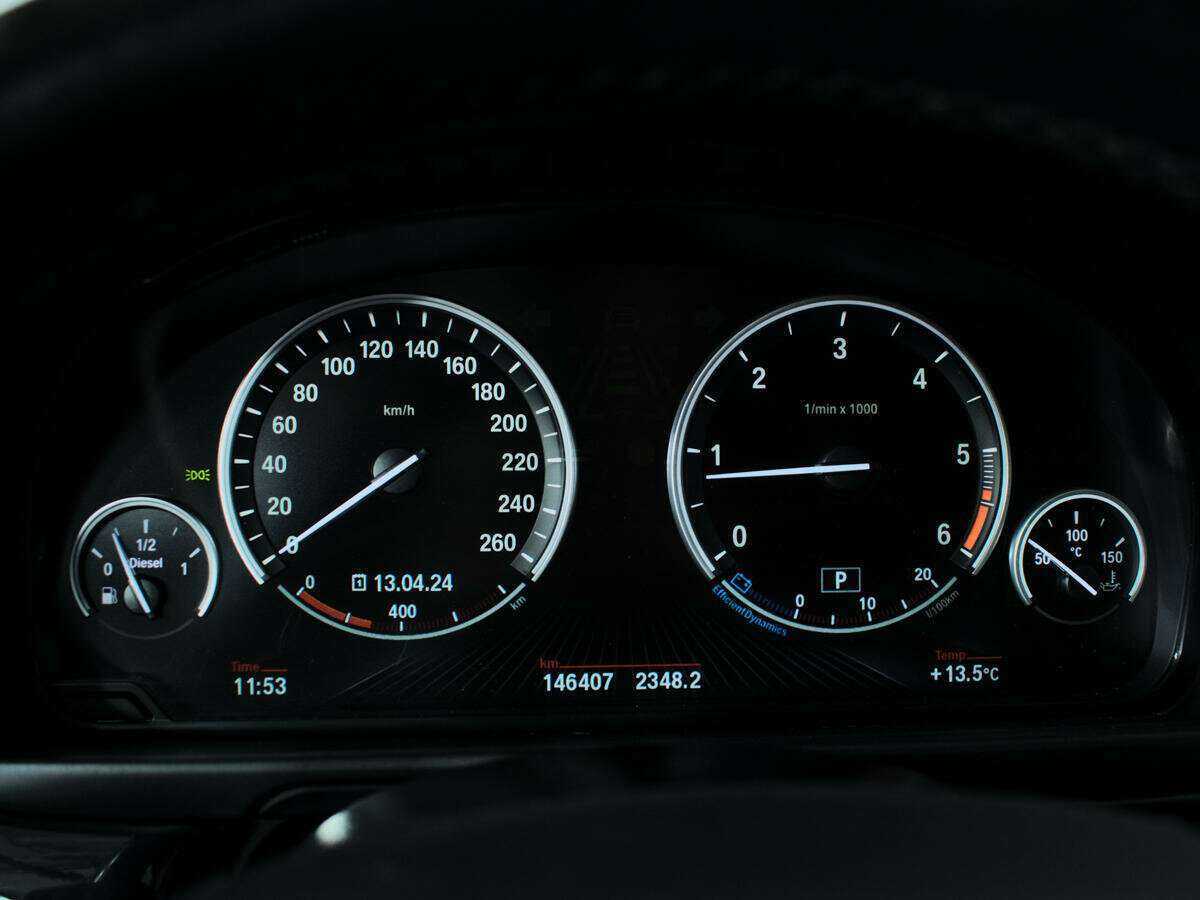 BMW 5 серии с пробегом — 2016 год. Фото: #10