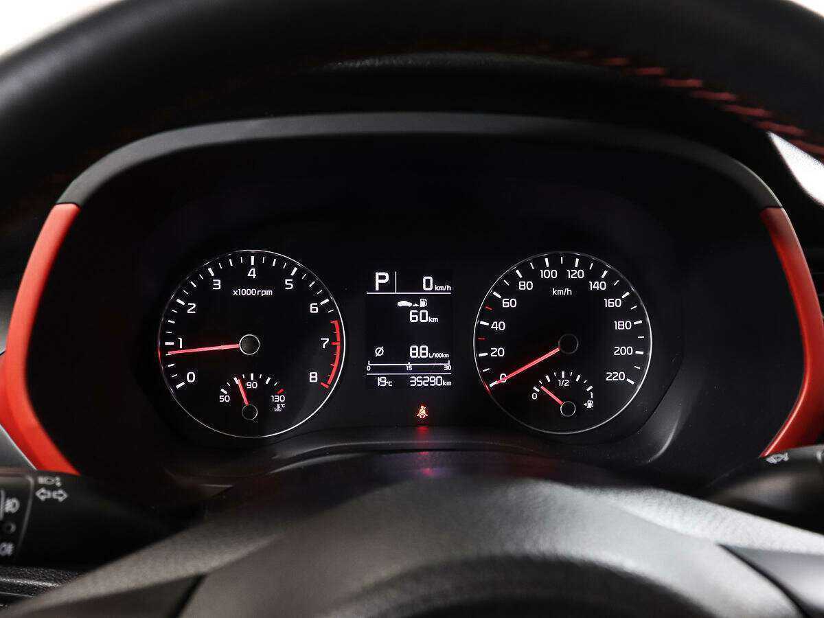 Kia Rio с пробегом — 2020 год. Фото: #10