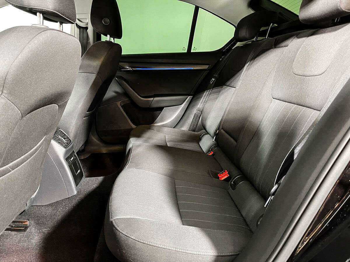 Skoda Octavia с пробегом — 2018 год. Фото: #9