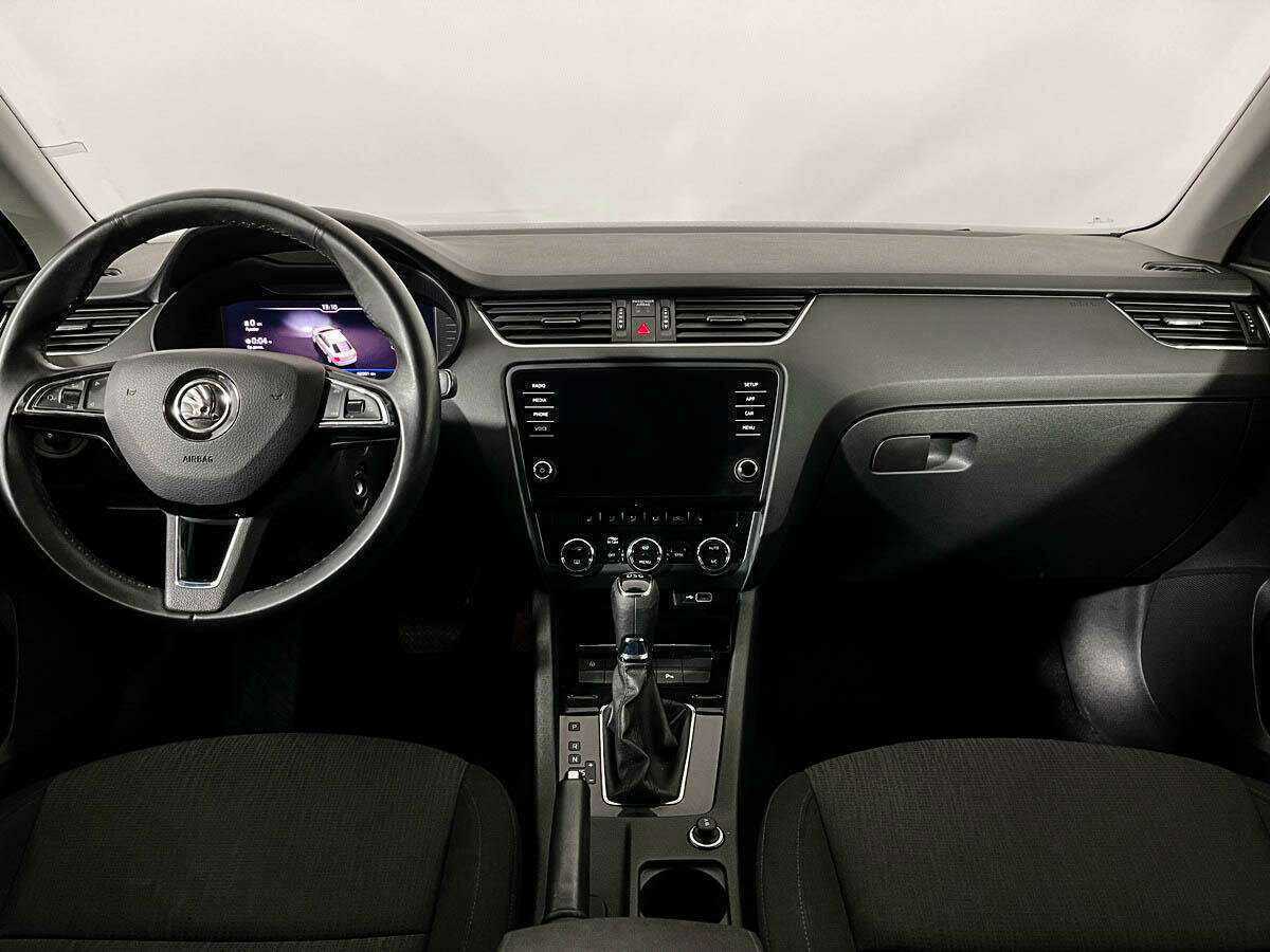 Skoda Octavia с пробегом — 2018 год. Фото: #11