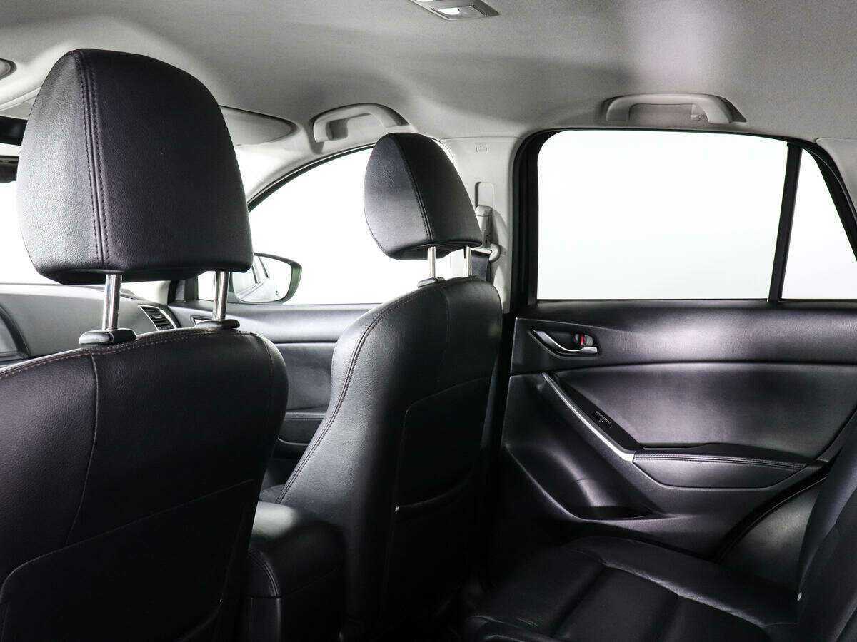 Mazda CX-5 с пробегом — 2015 год. Фото: #11