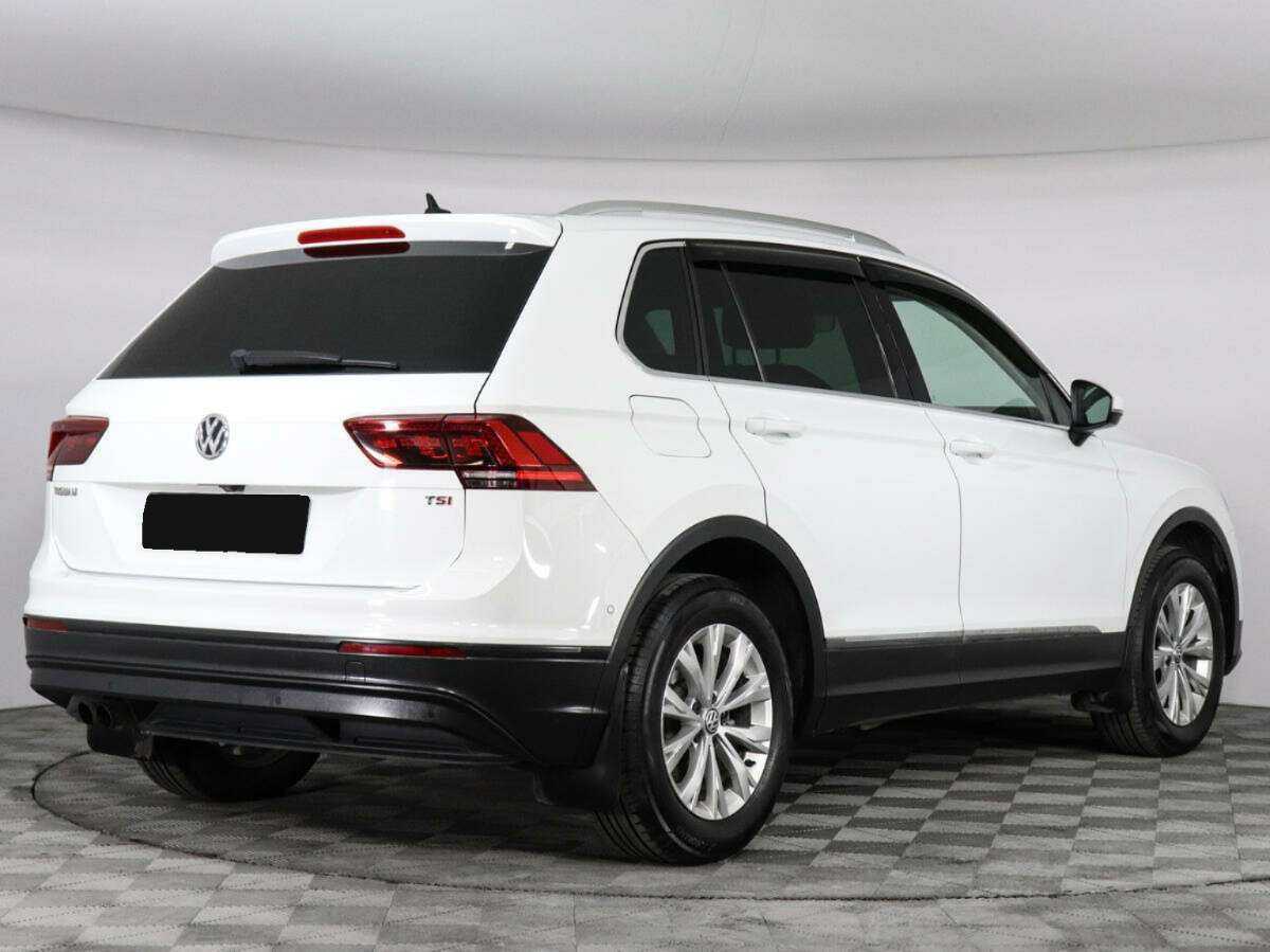 Volkswagen Tiguan с пробегом — 2017 год. Фото: #4