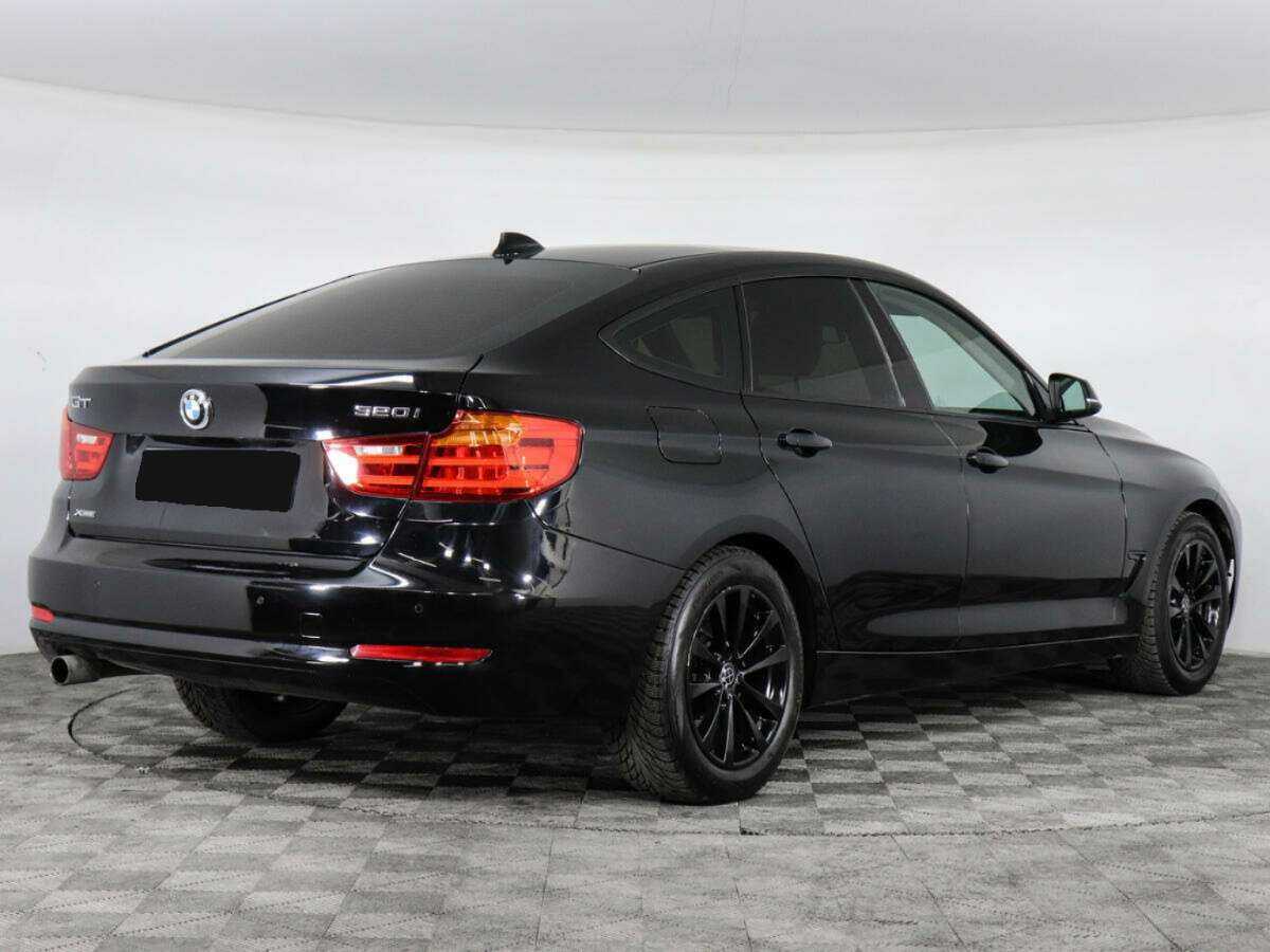 BMW 3 серии с пробегом — 2016 год. Фото: #1