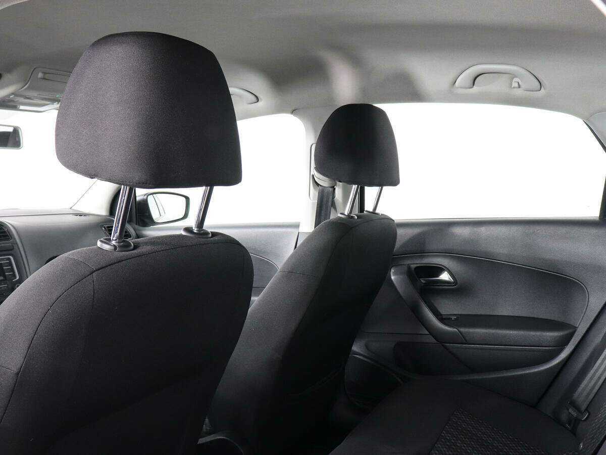 Volkswagen Polo с пробегом — 2017 год. Фото: #11