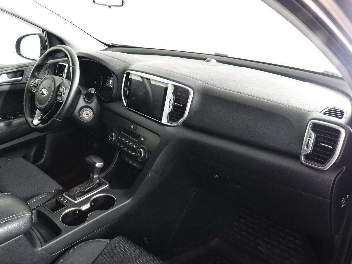 Kia Sportage с пробегом — 2017 год. Фото: #9