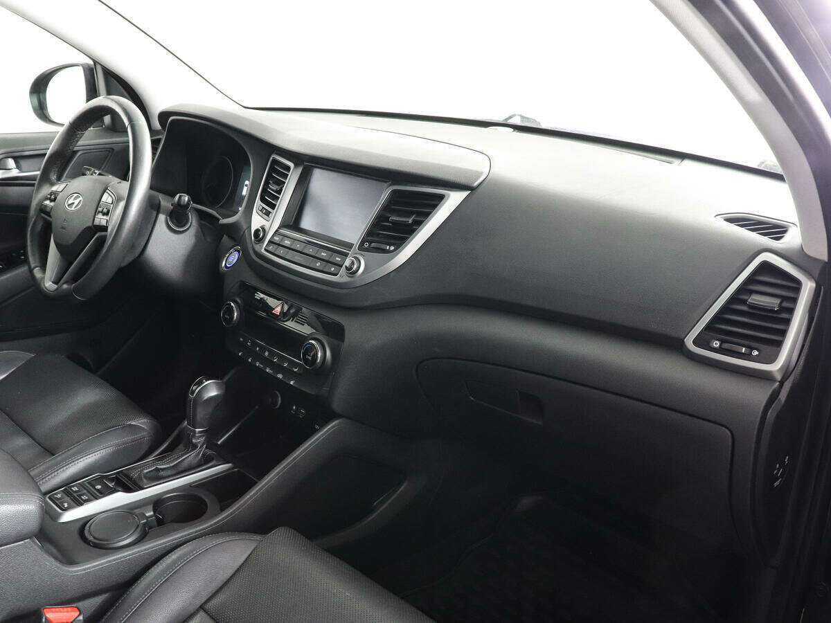 Hyundai Tucson с пробегом — 2017 год. Фото: #9