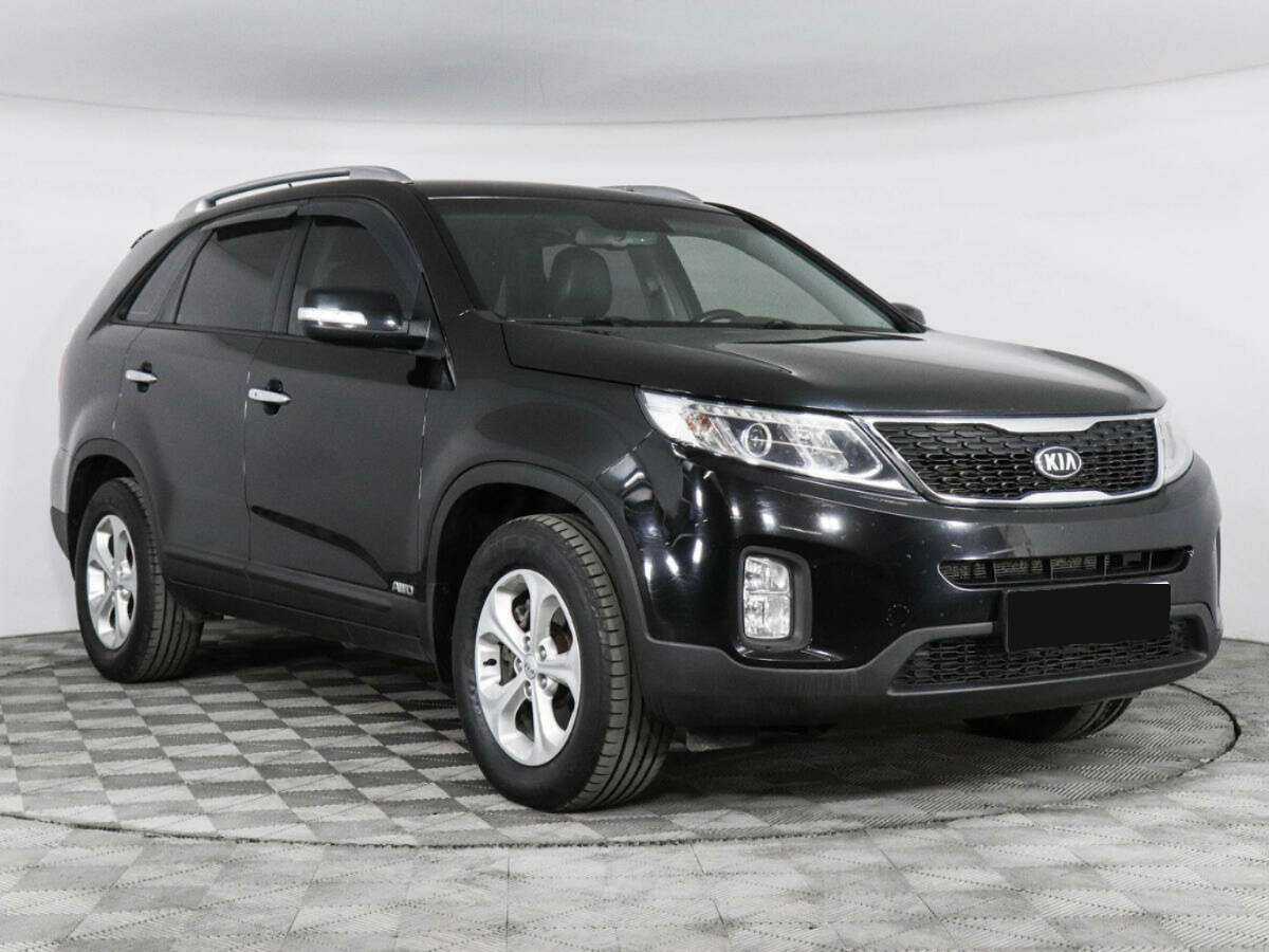 Kia Sorento с пробегом — 2015 год. Фото: #2