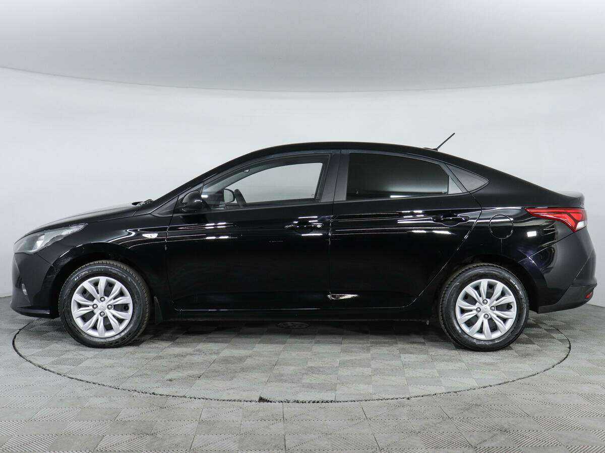 Hyundai Solaris с пробегом — 2021 год. Фото: #7