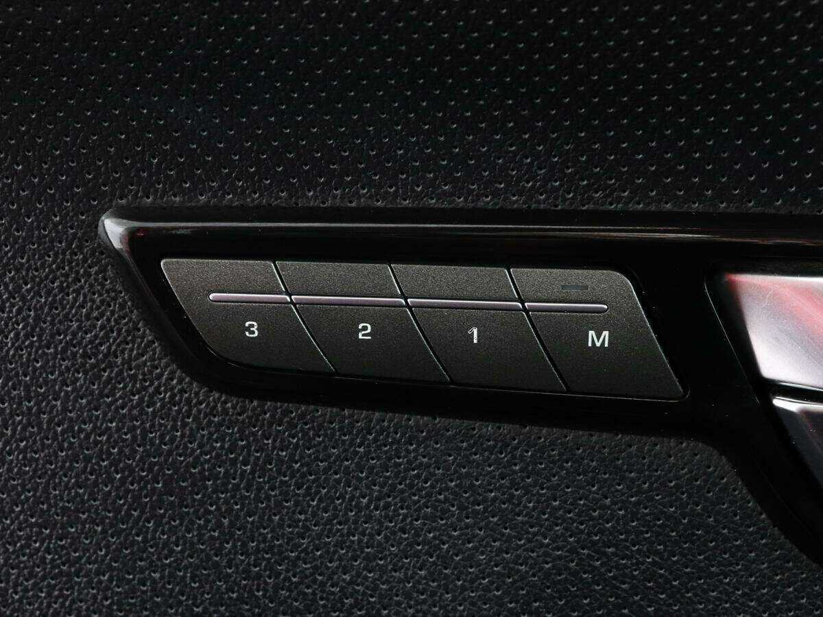 Land Rover Range Rover Evoque с пробегом — 2012 год. Фото: #9